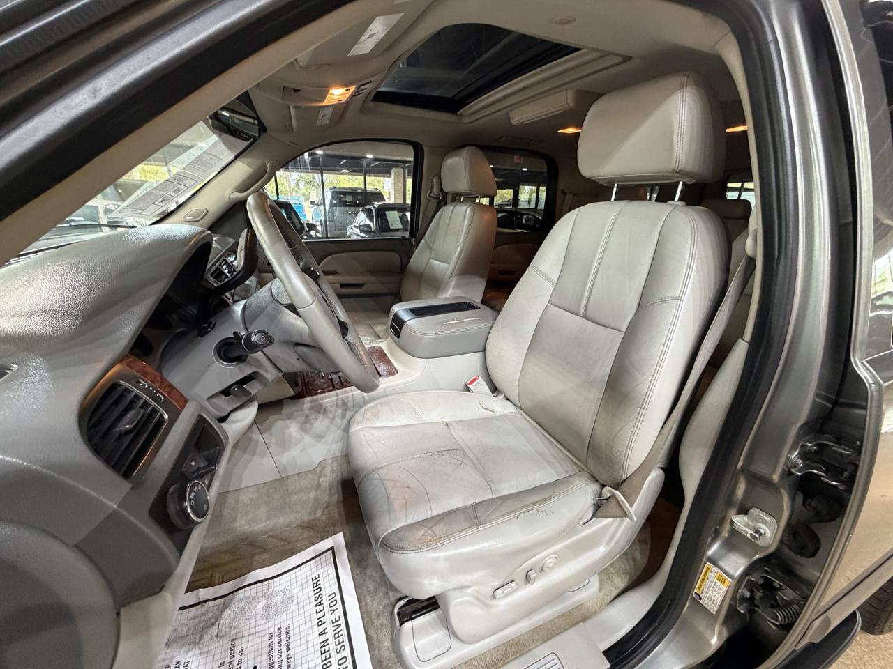 Chevrolet Tahoe photo 35