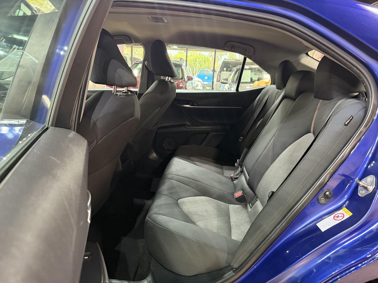 Toyota Camry LE Auto (Natl) 2018