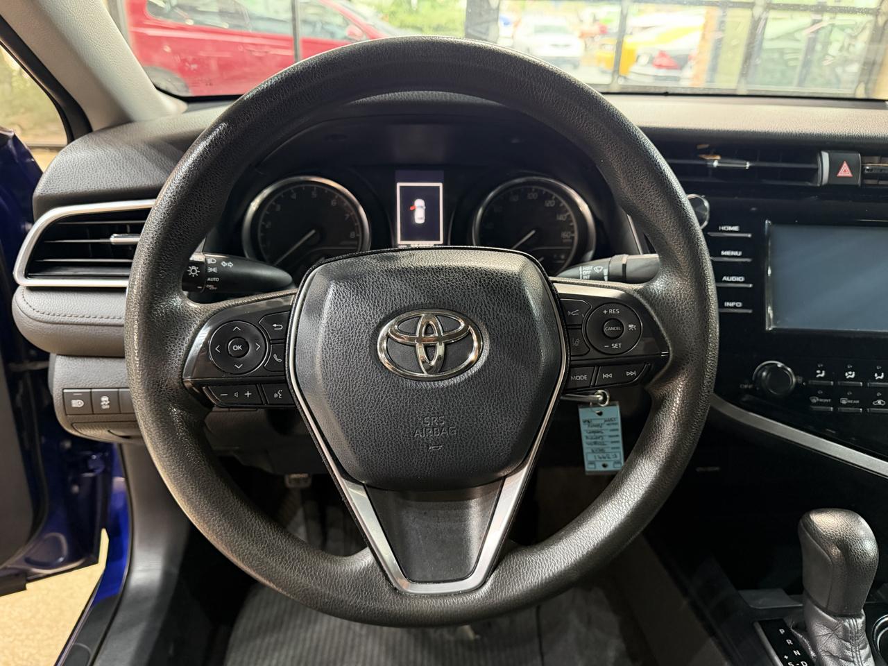 Toyota Camry LE Auto (Natl) 2018