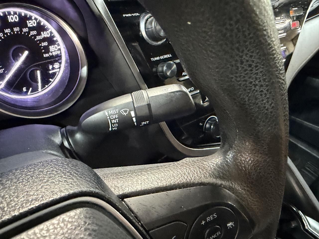 Toyota Camry LE Auto (Natl) 2018