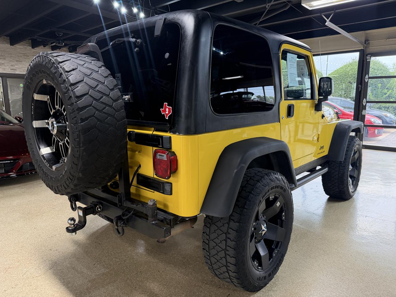 Jeep Wrangler photo 7