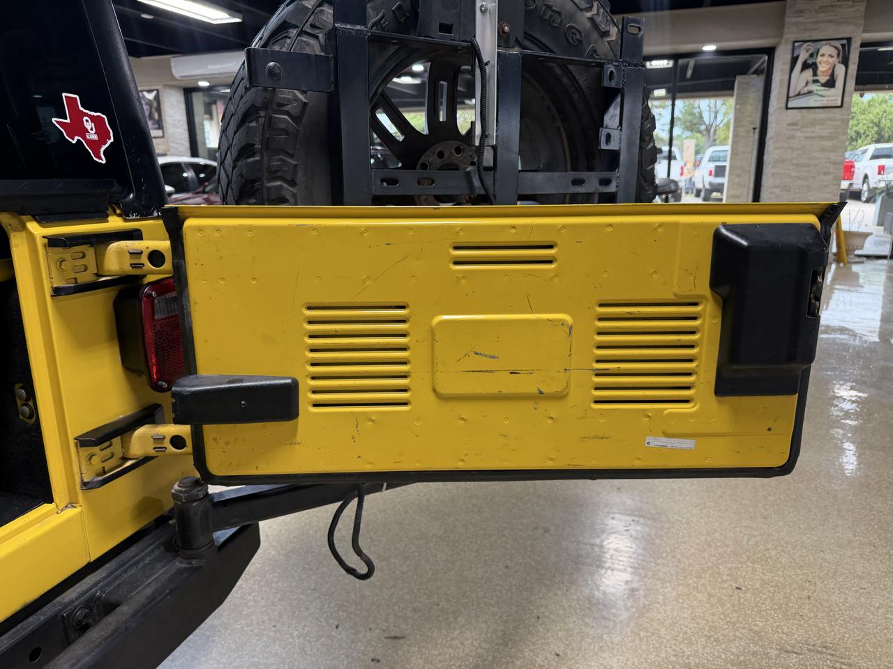 Jeep Wrangler photo 18