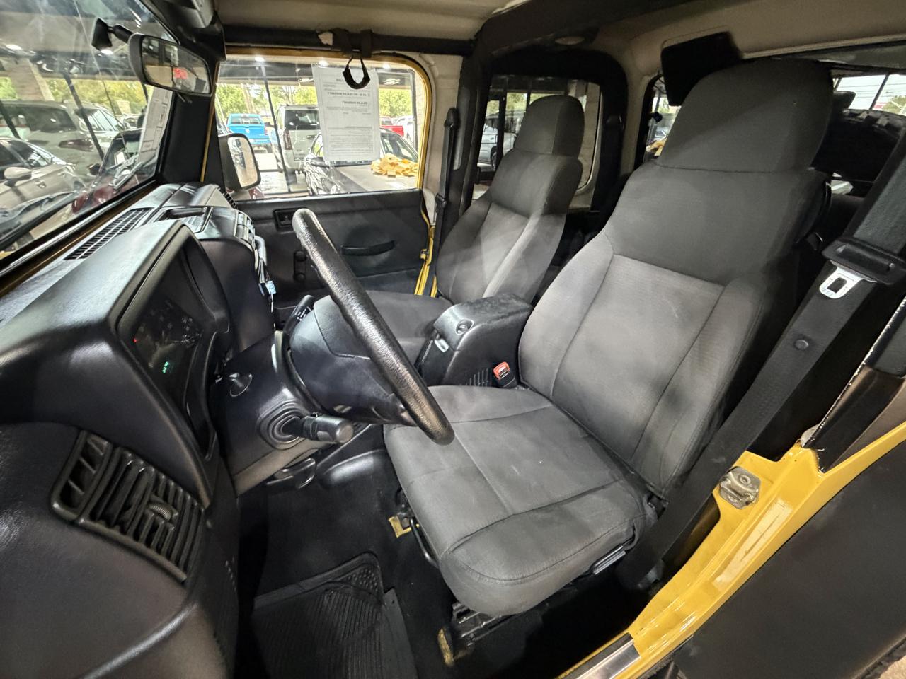 Jeep Wrangler photo 22