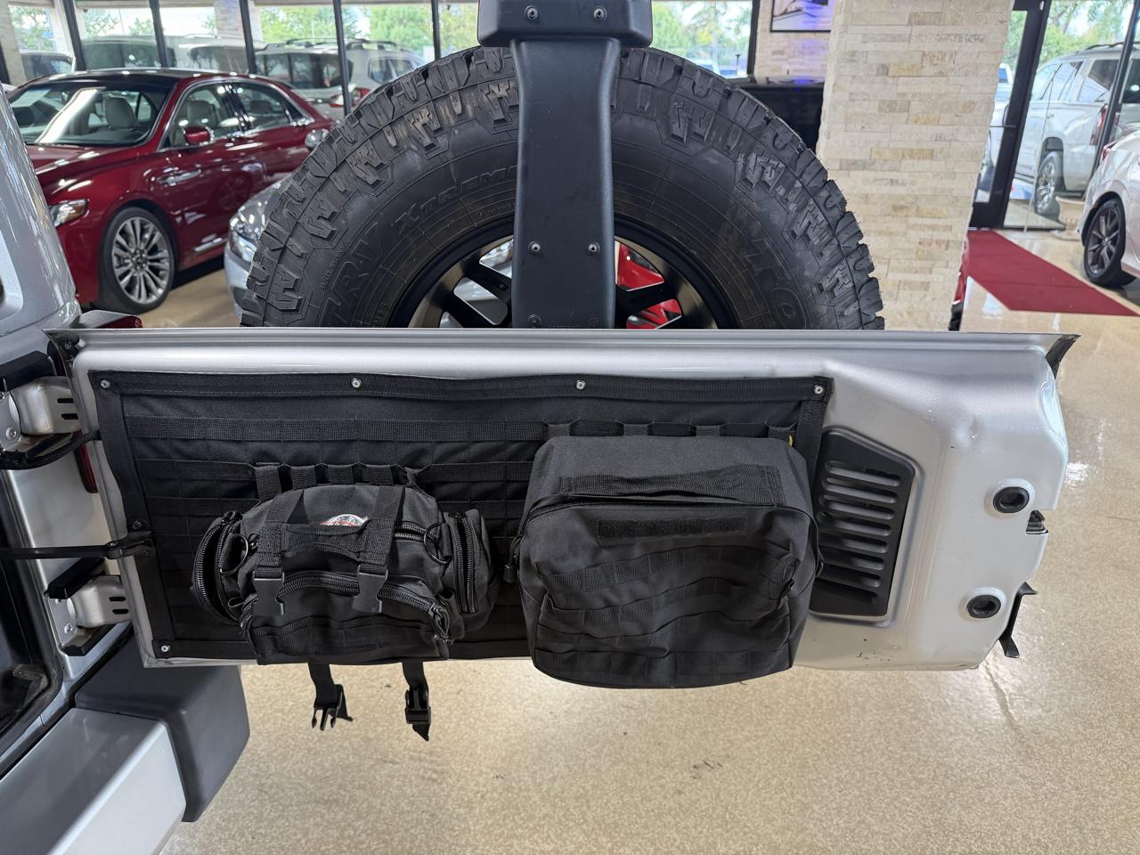Jeep Wrangler photo 18