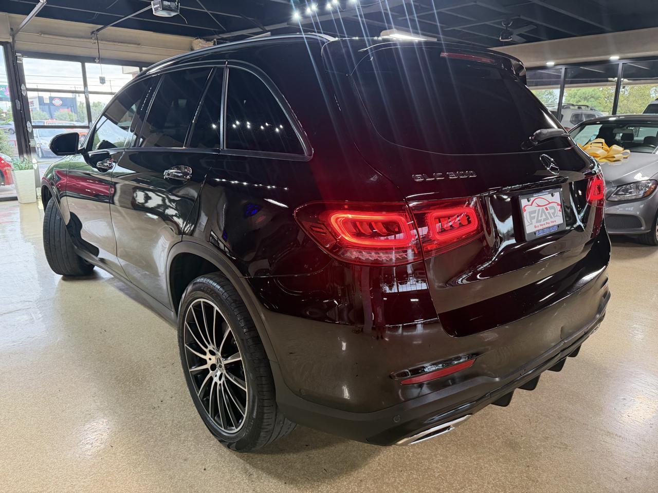 Mercedes-Benz GLC GLC 300 4MATIC SUV 2022