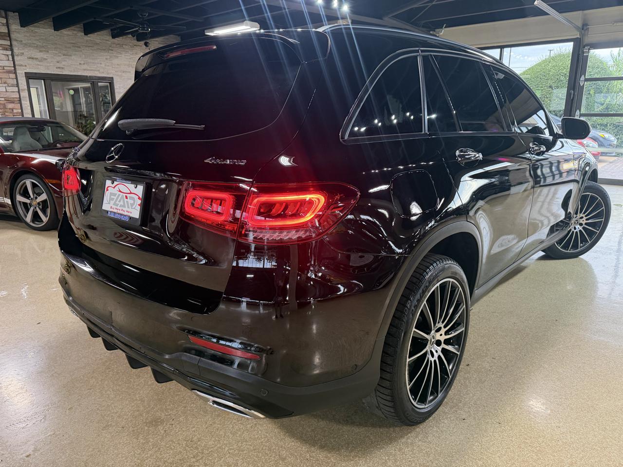 Mercedes-Benz GLC GLC 300 4MATIC SUV 2022