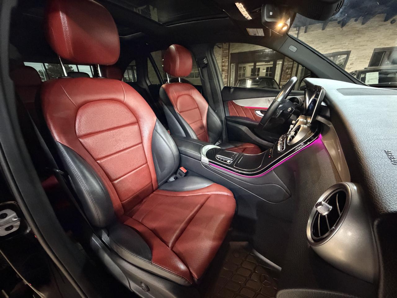 Mercedes-Benz GLC GLC 300 4MATIC SUV 2022