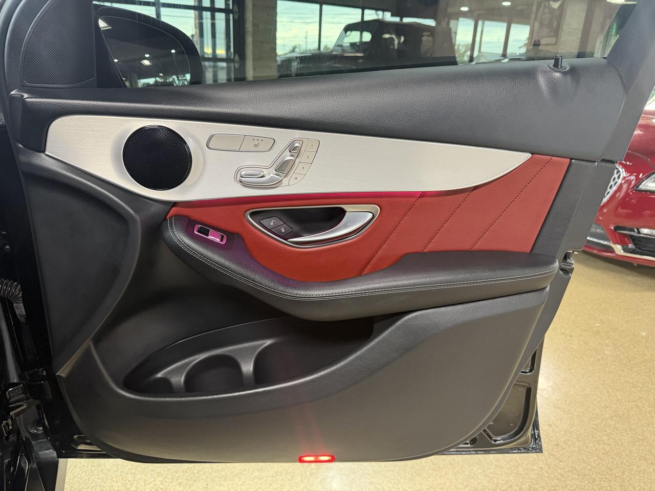 Mercedes-Benz GLC GLC 300 4MATIC SUV 2022