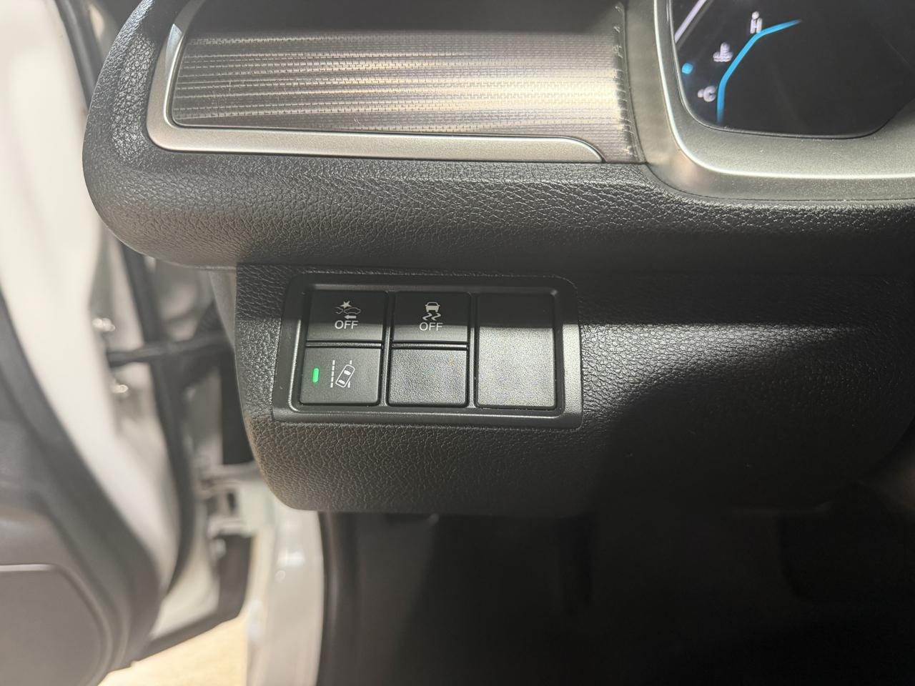Honda Civic photo 28