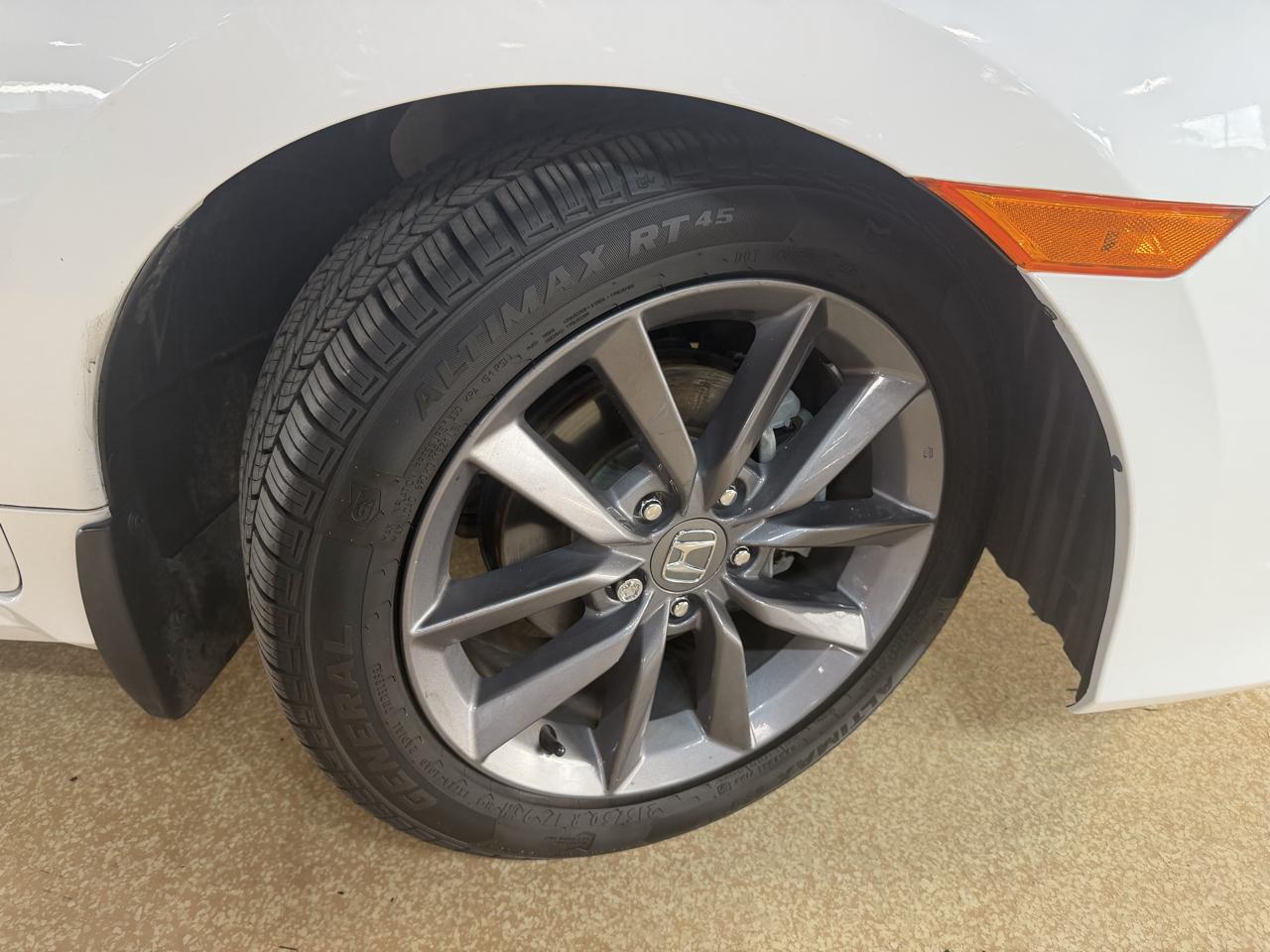 Honda Civic photo 50