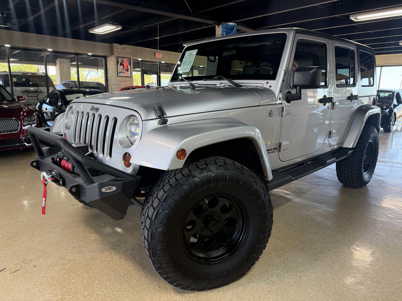 Jeep Wrangler photo 3