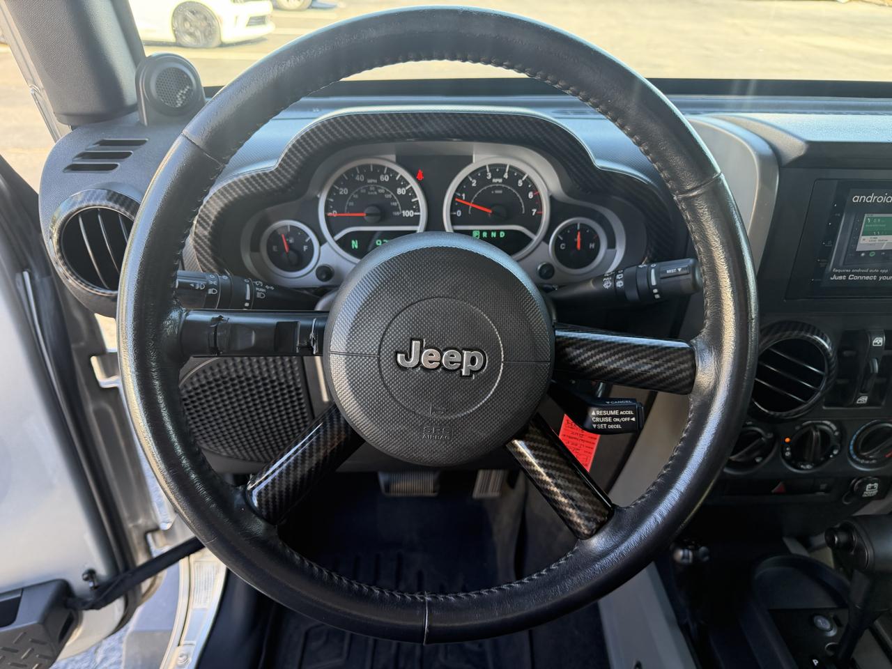 Jeep Wrangler photo 31