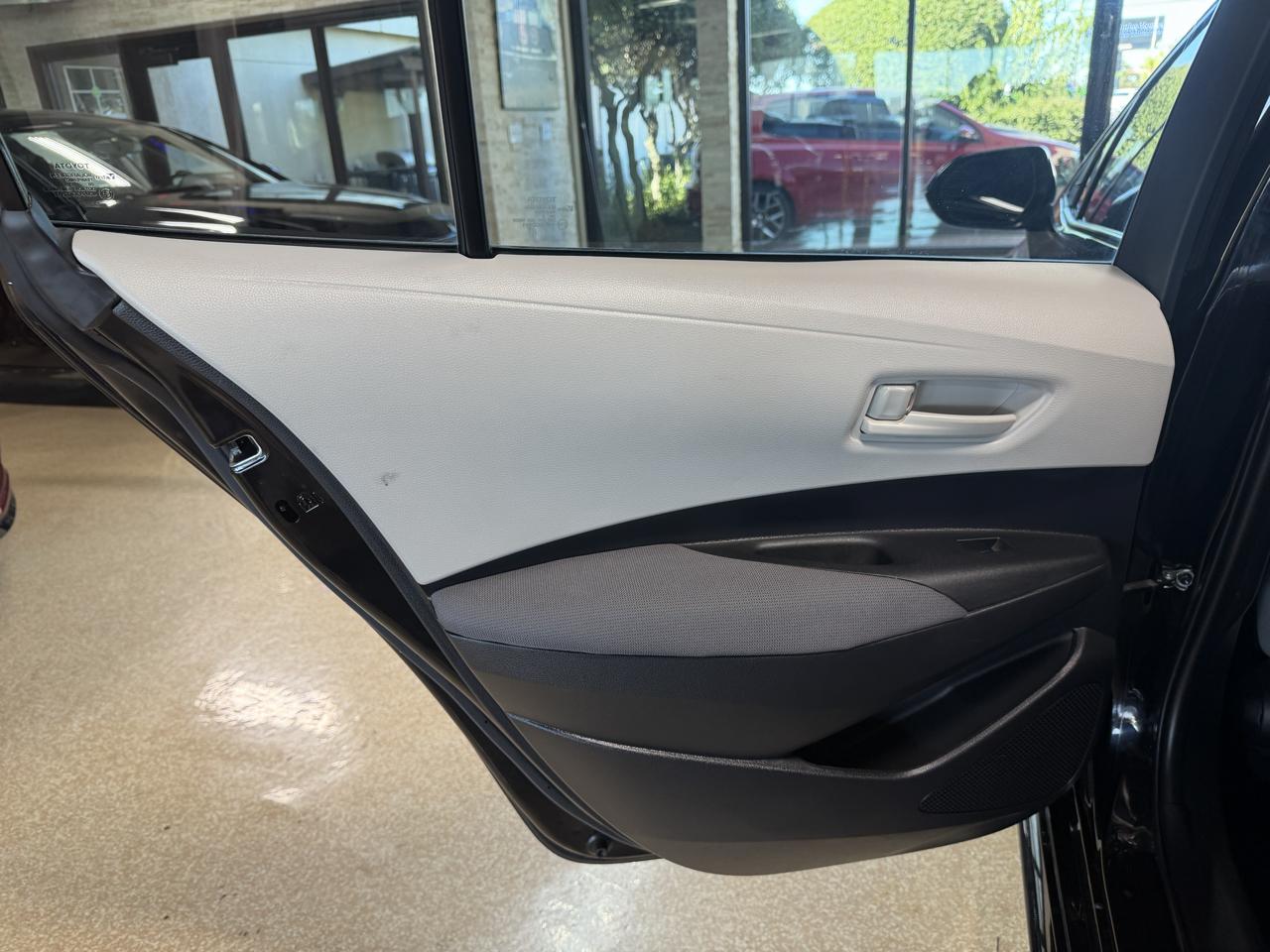 Toyota Corolla LE CVT (Natl) 2023