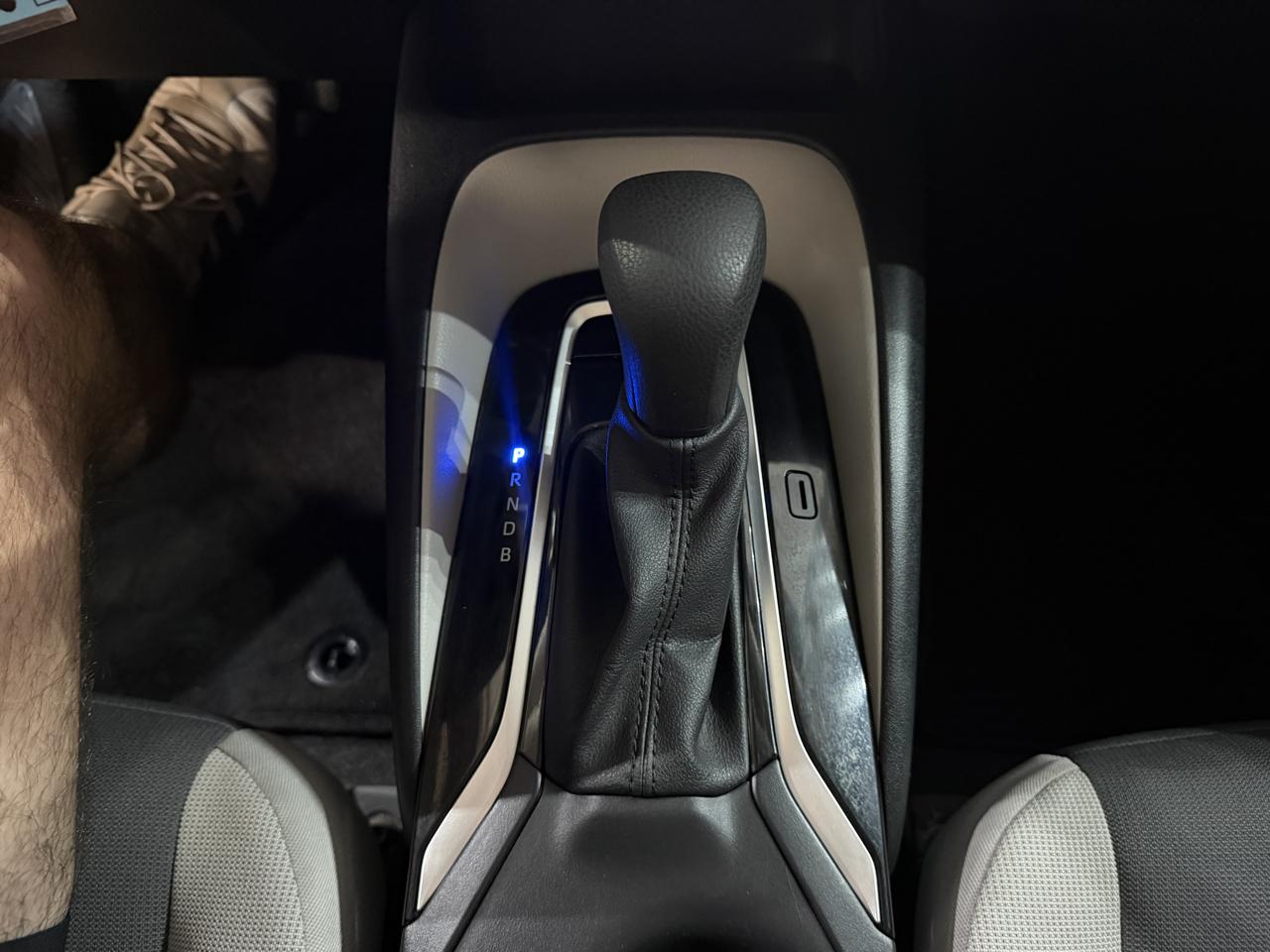 Toyota Corolla LE CVT (Natl) 2023