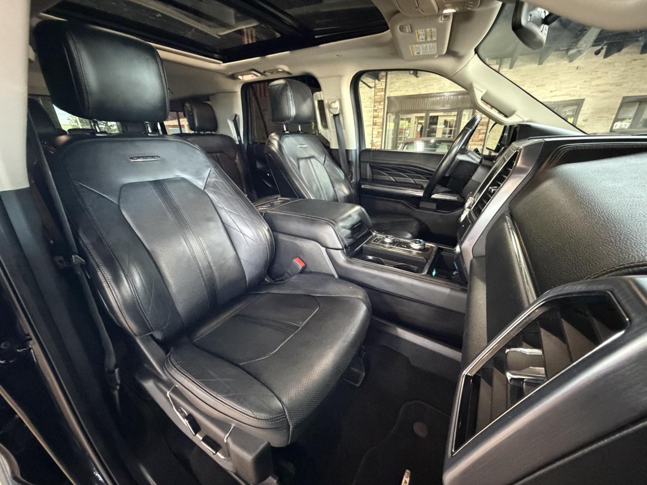 Ford Expedition MAX photo 12