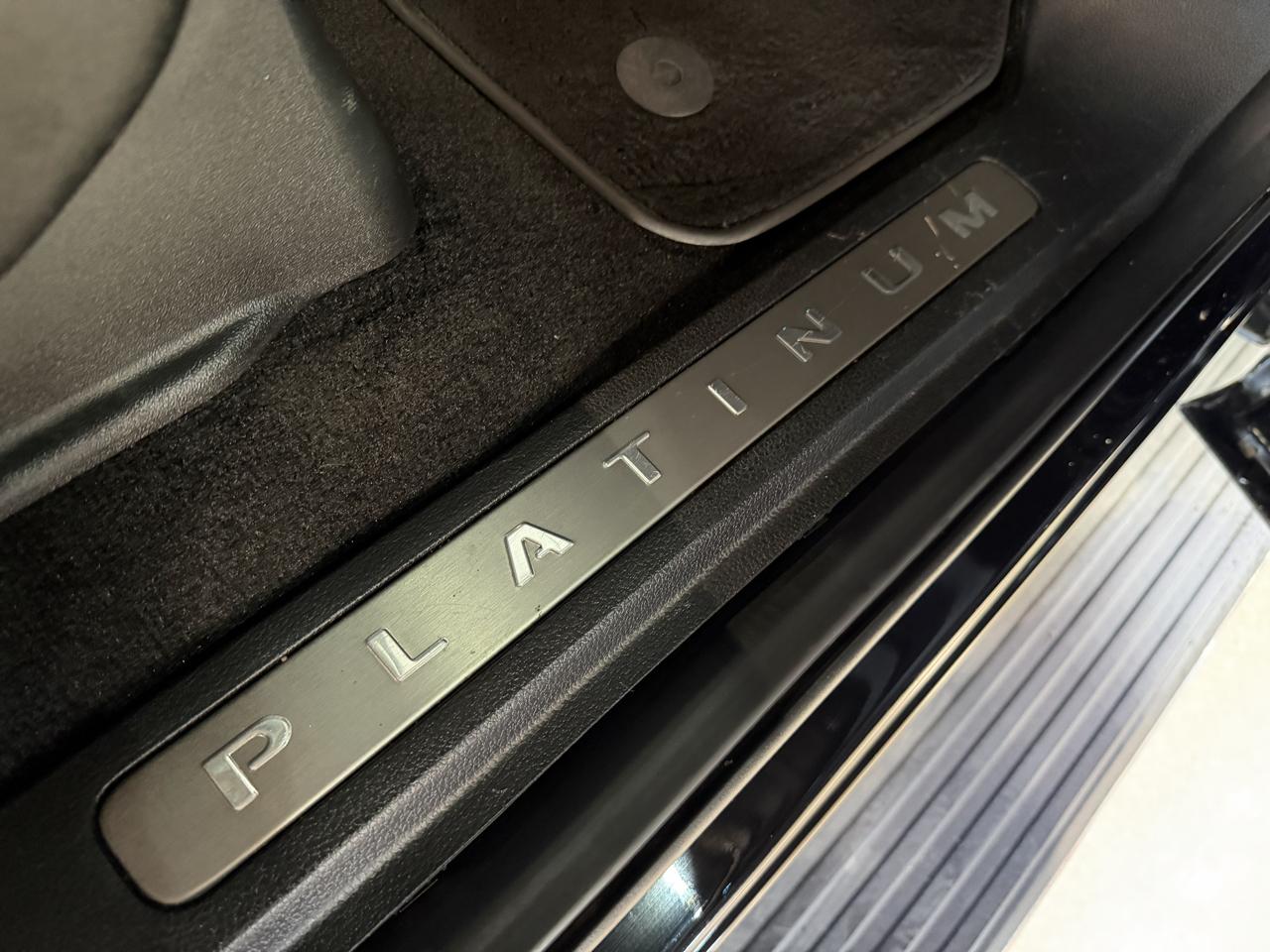Ford Expedition MAX photo 13