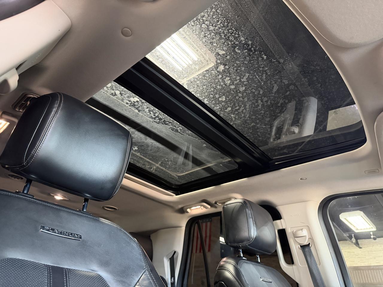 Ford Expedition MAX photo 15