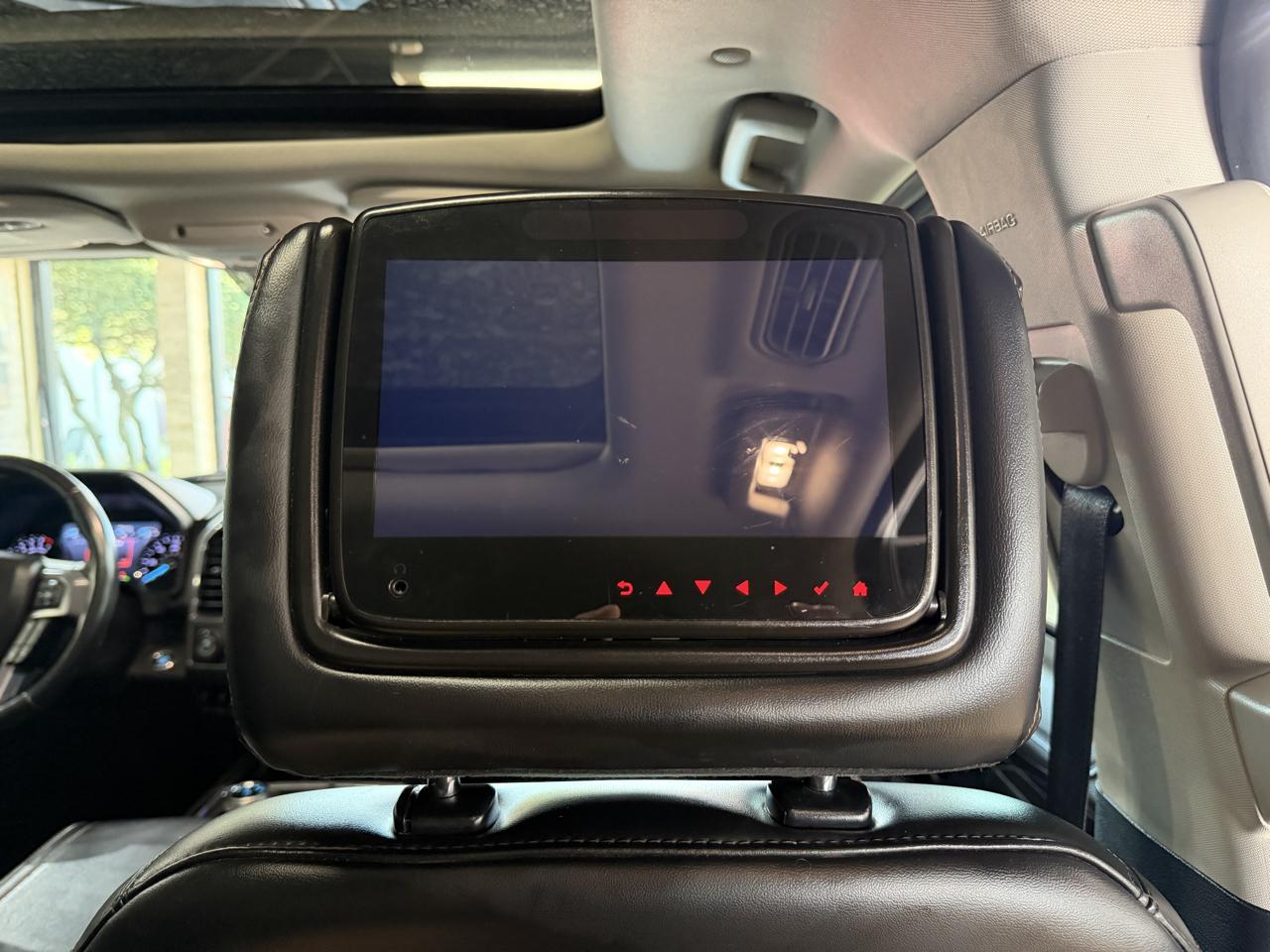 Ford Expedition MAX photo 24