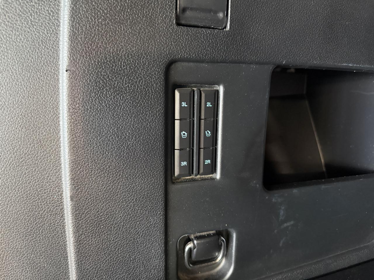 Ford Expedition MAX photo 29