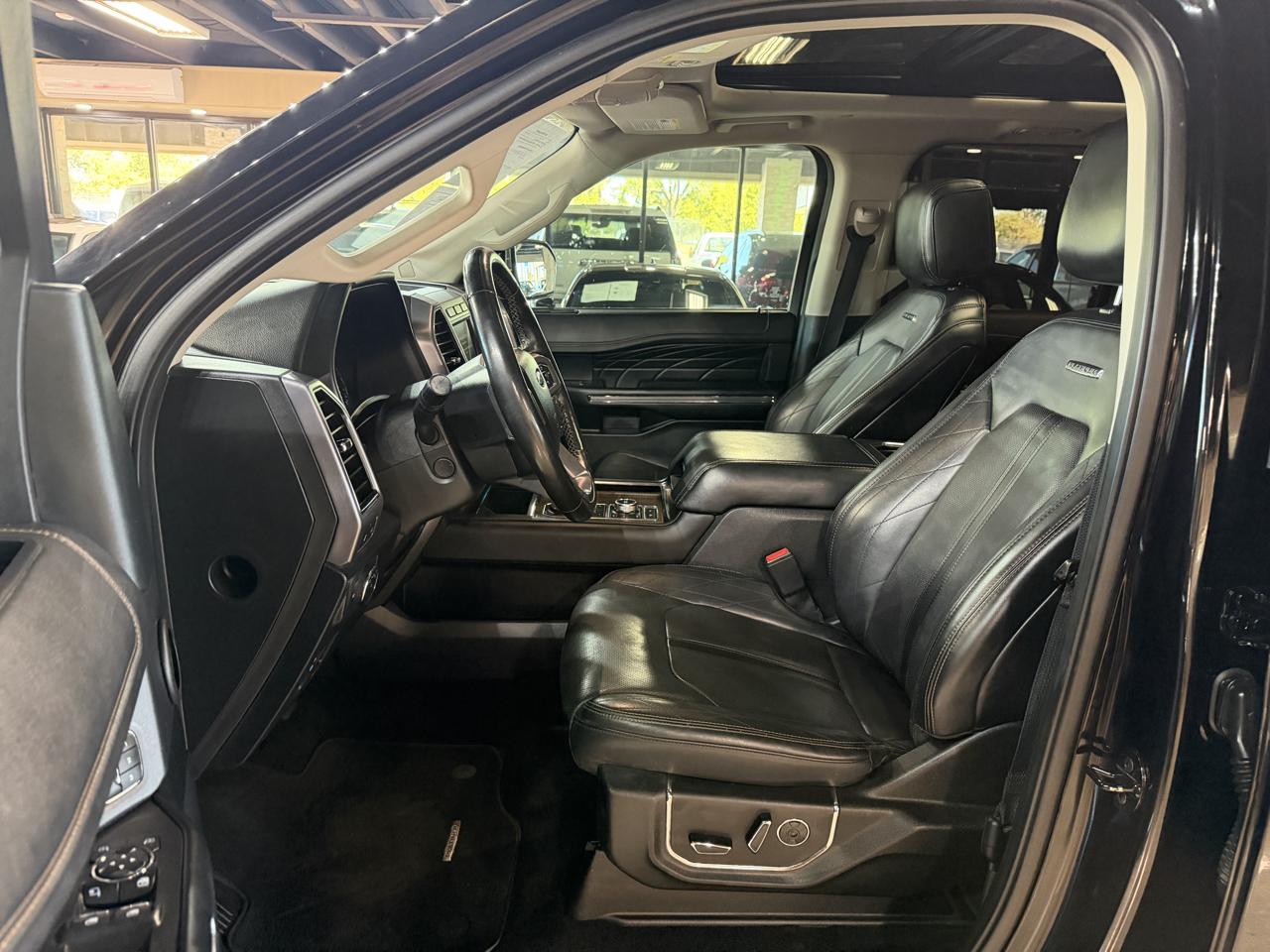 Ford Expedition MAX photo 35