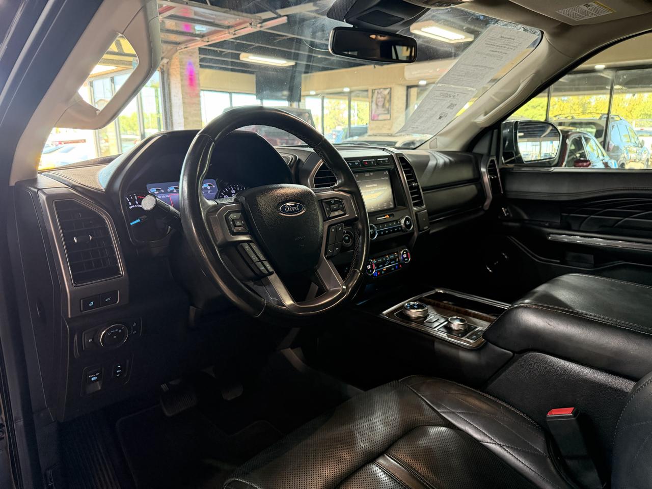 Ford Expedition MAX photo 39