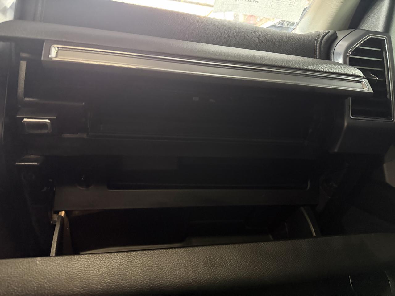 Ford Expedition MAX photo 55