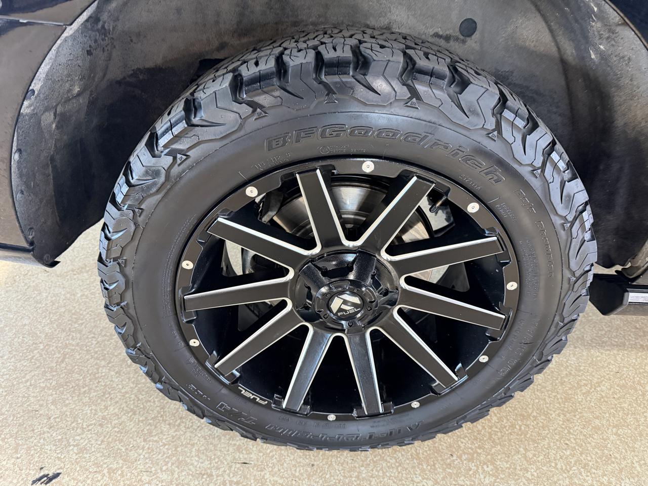 Ford Expedition MAX photo 65