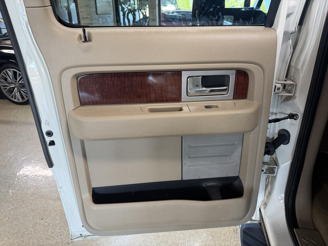 Ford F-150 photo 27