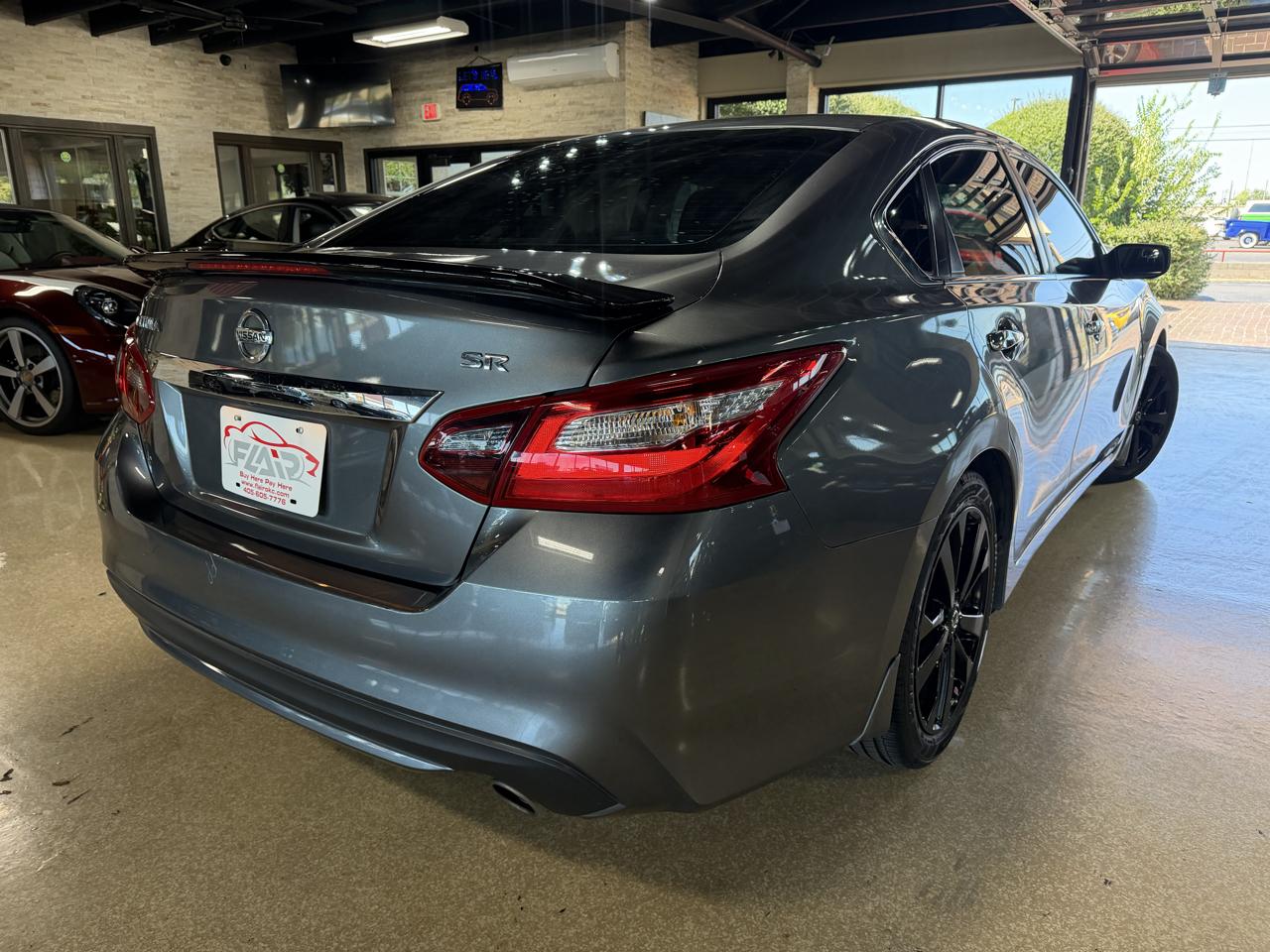 Nissan Altima photo 7