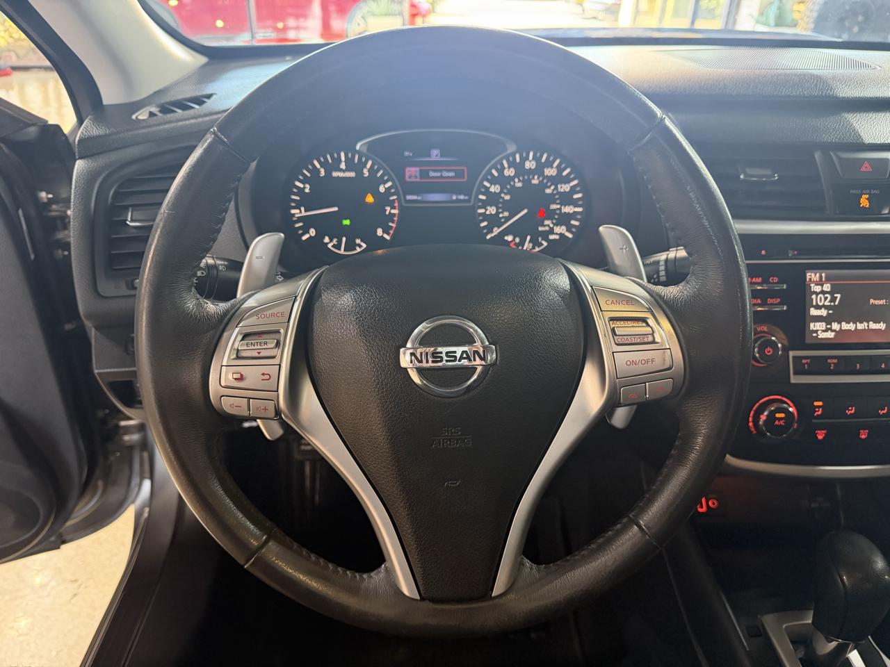Nissan Altima photo 30