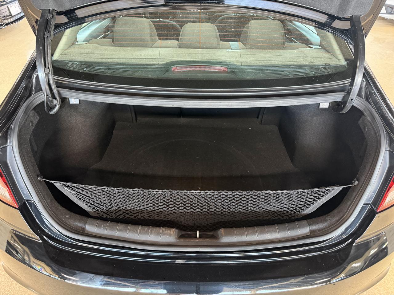 Hyundai Elantra photo 16