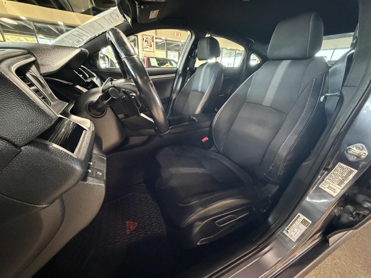 Honda Civic photo 24