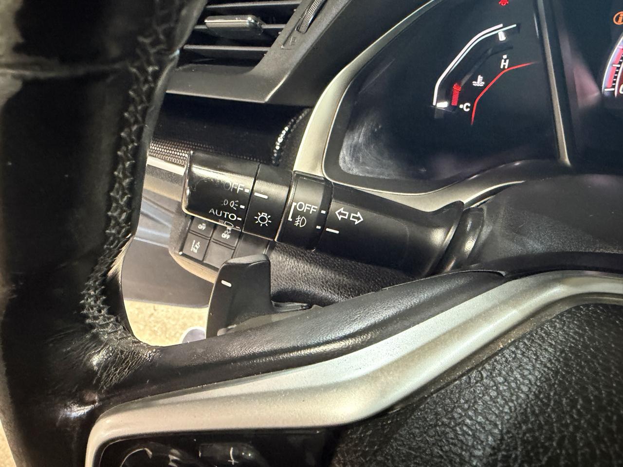 Honda Civic photo 29