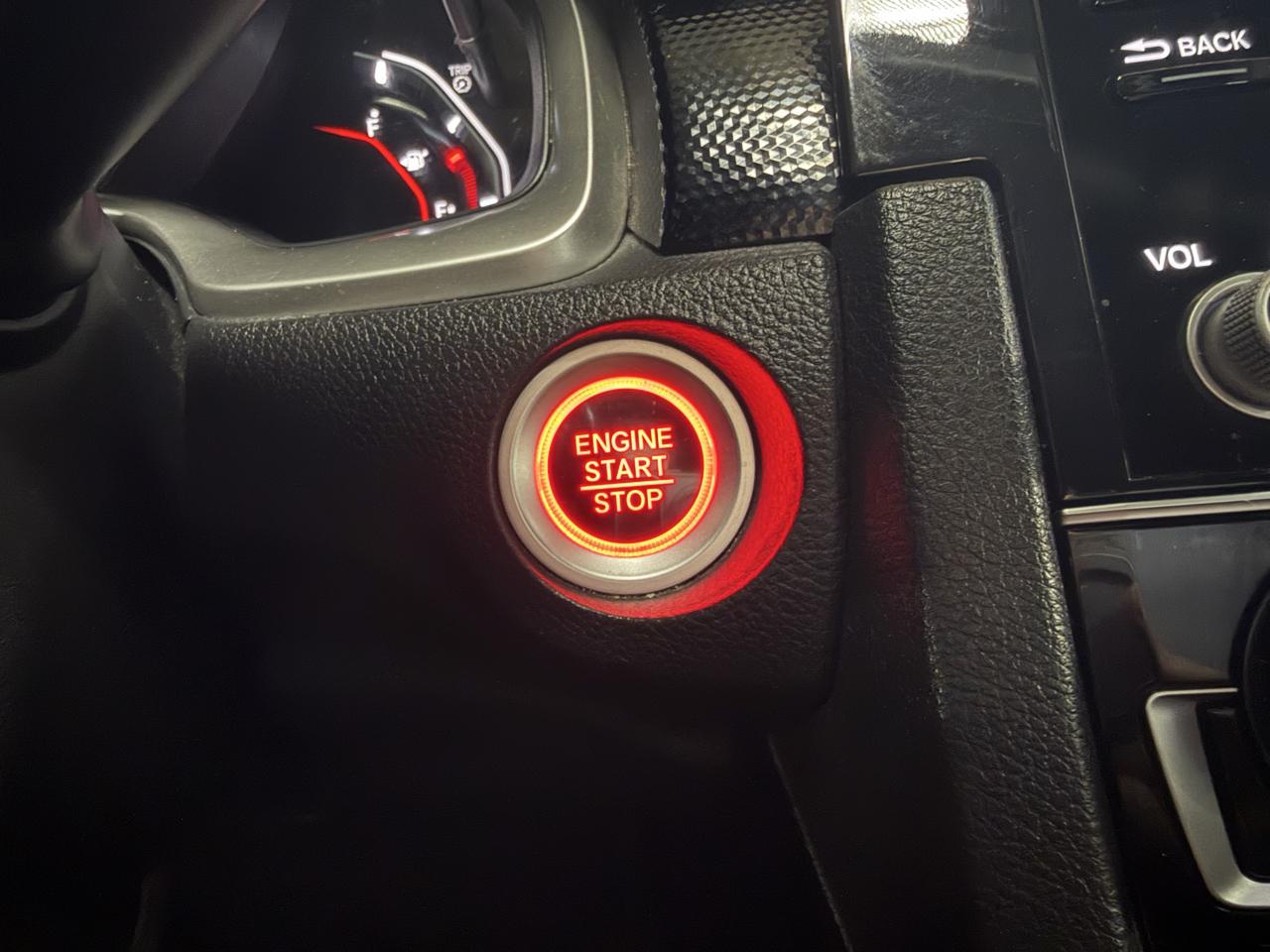 Honda Civic photo 37