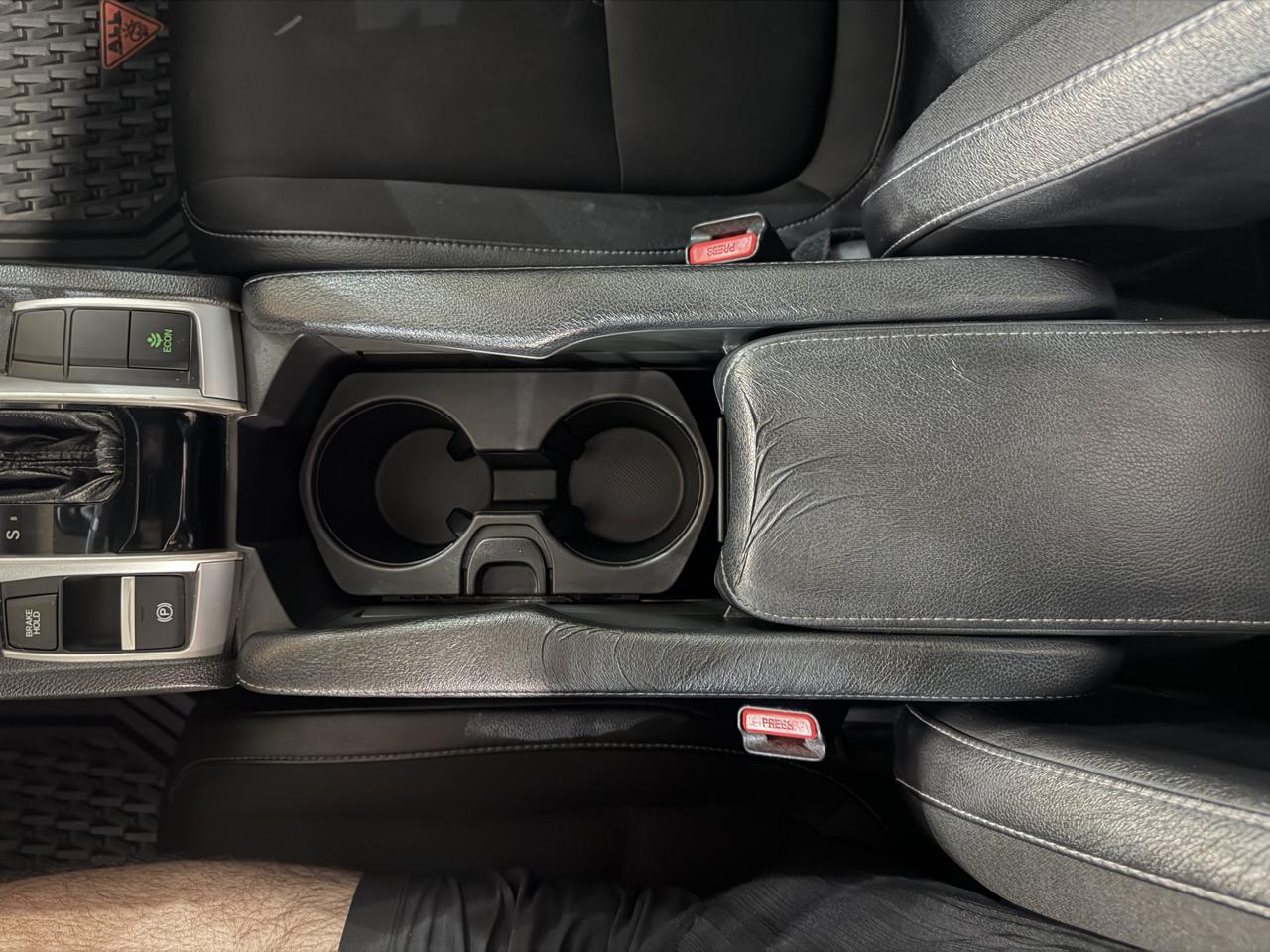 Honda Civic photo 38