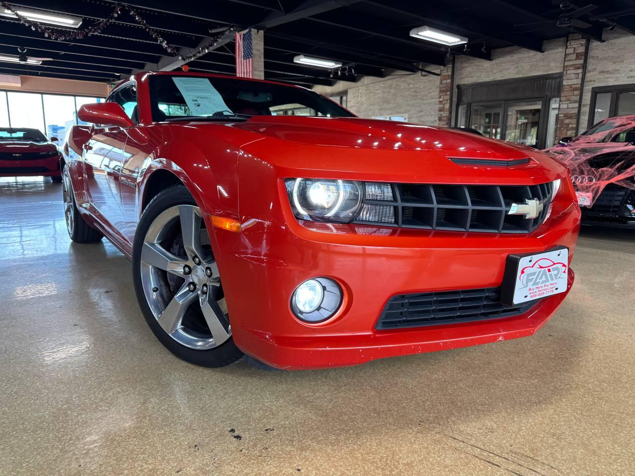 2011 Chevrolet Camaro 2dr Cpe 2SS