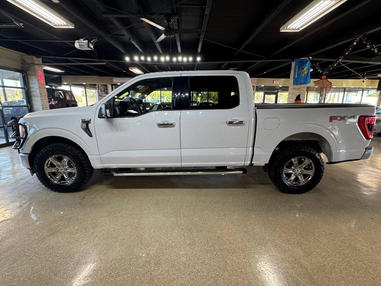 Ford F-150 XL 4WD SuperCrew 5.5' Box 2022