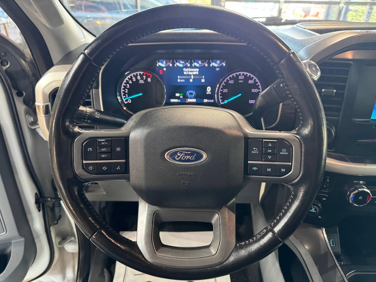Ford F-150 XL 4WD SuperCrew 5.5' Box 2022