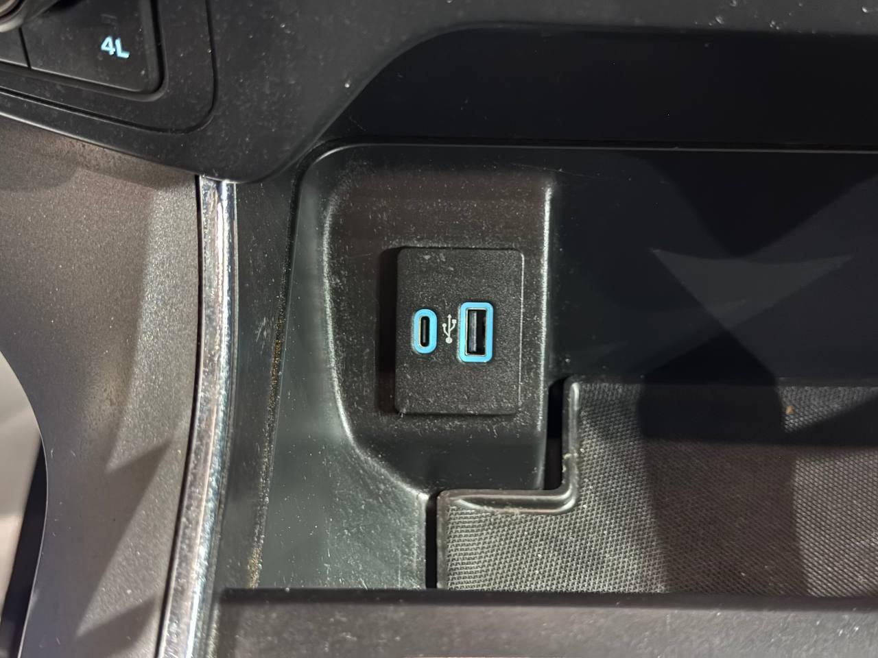 Ford F-150 XL 4WD SuperCrew 5.5' Box 2022