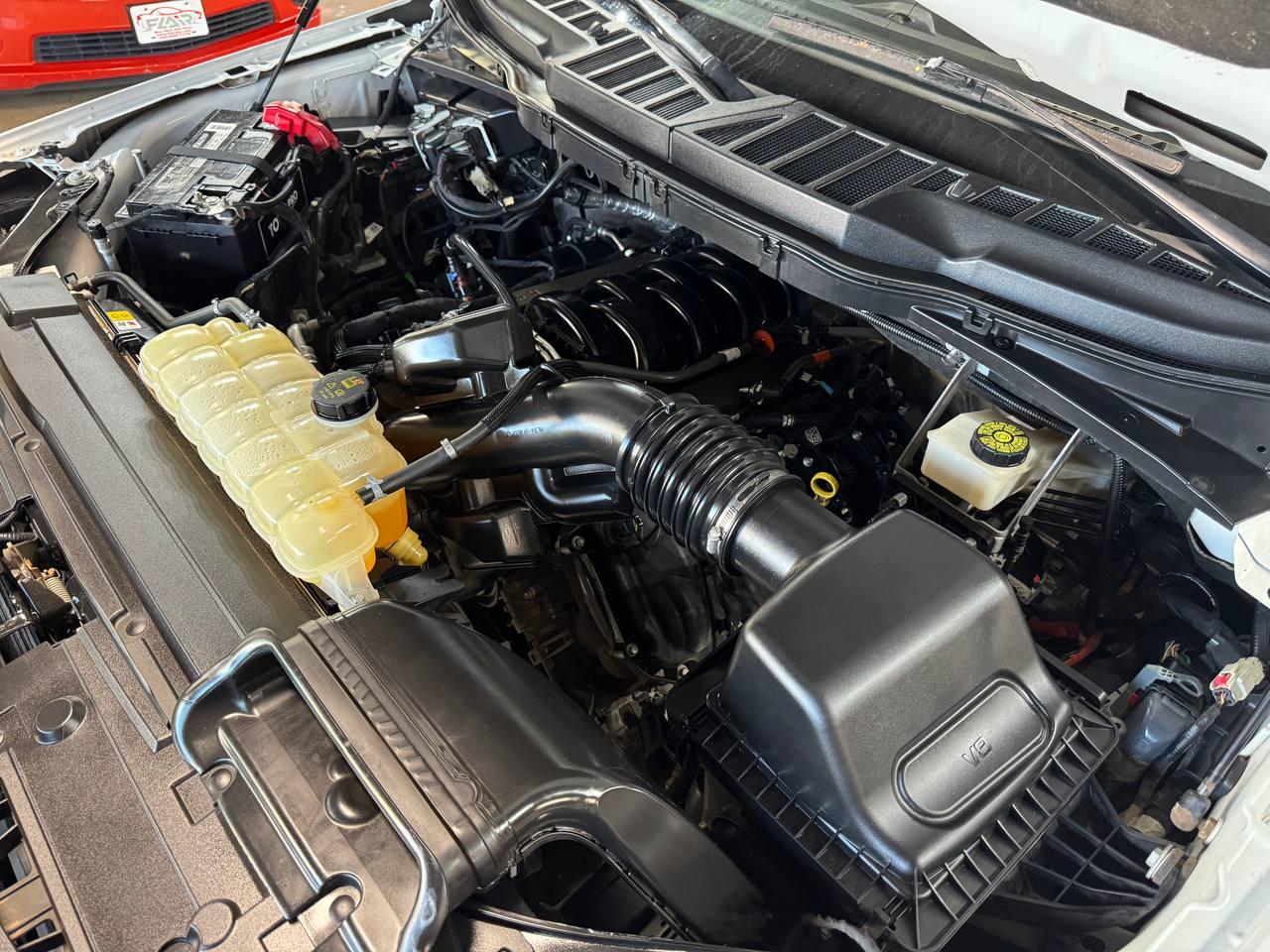 Ford F-150 XL 4WD SuperCrew 5.5' Box 2022