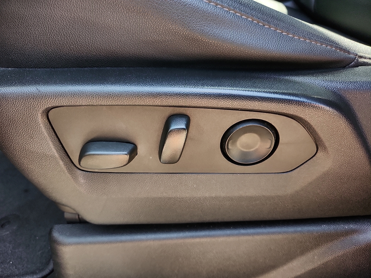 Chevrolet Tahoe  2021