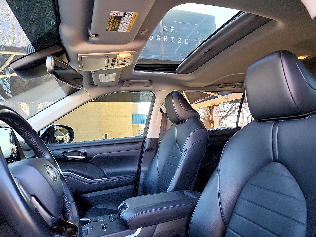 Toyota Highlander  2021