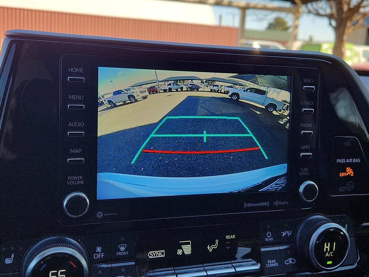 Toyota Highlander  2021