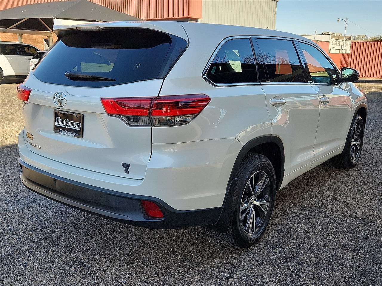 Toyota Highlander LE 2018