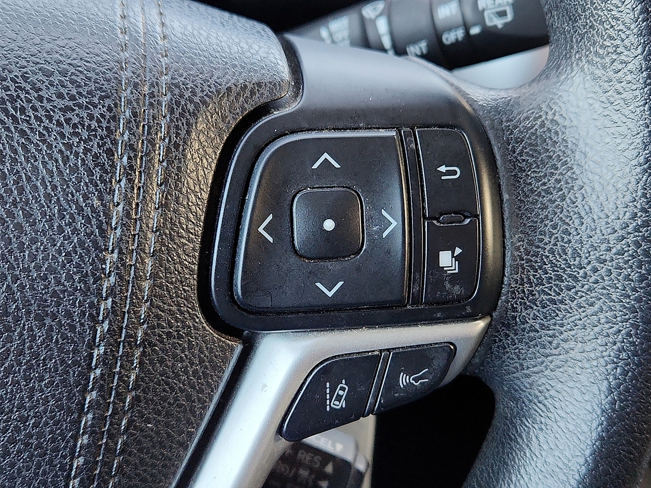 Toyota Highlander LE 2018