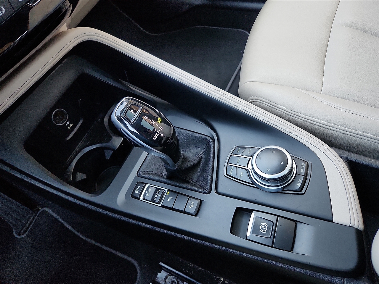 BMW X1 xDrive28i 2021