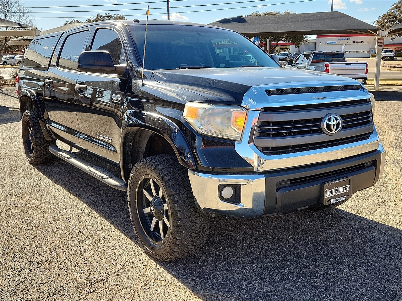 Toyota Tundra  2014