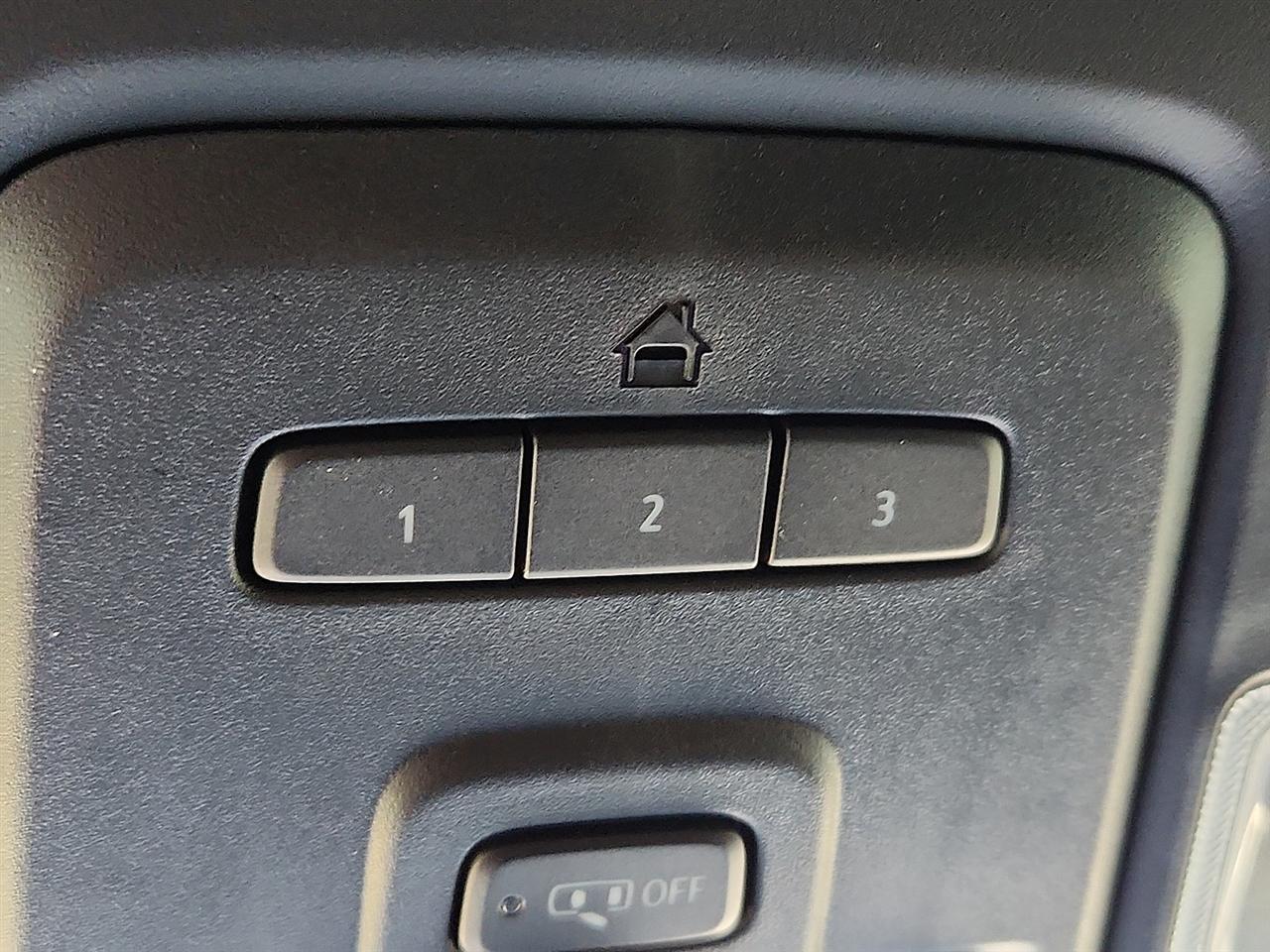 Chevrolet Suburban  2024