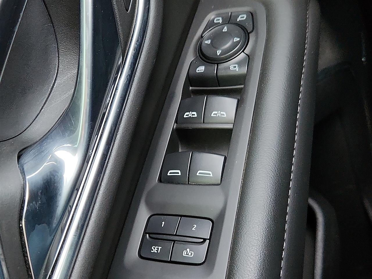 Chevrolet Suburban  2024