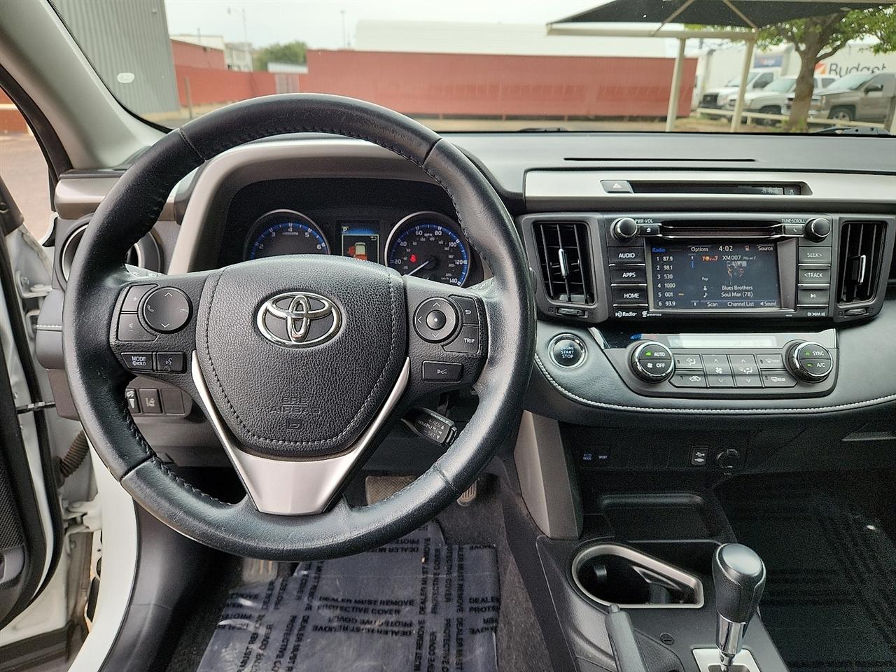Toyota RAV4  2018
